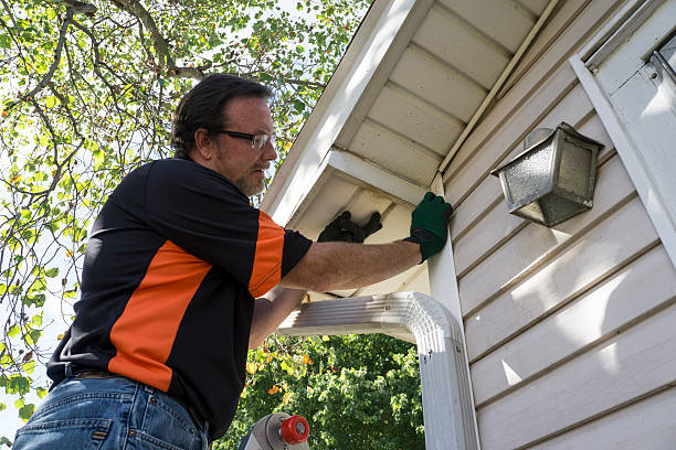 Best Siding Removal and Disposal  in Enumclaw, WA